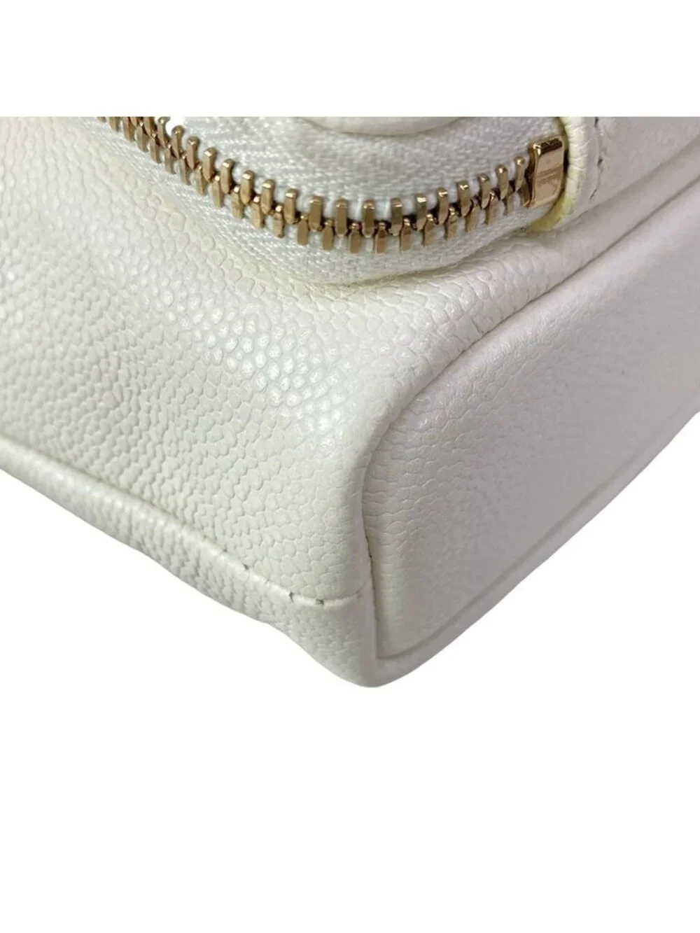 Chanel Shoulder Bag White Drawstring Gold Chain